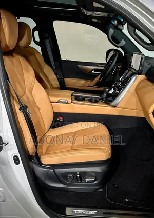 Lexus LX 2023 White