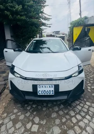 Toyota bZ3 2025