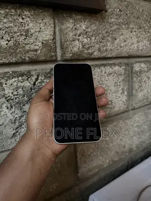 Apple iPhone 13 128 GB White
