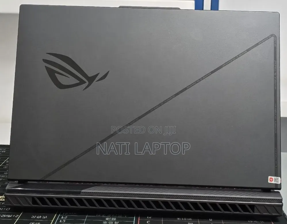 New Laptop Asus ROG Strix G16 G614 16GB Intel Core i7 SSD 1T