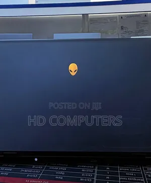 New Laptop Alienware M15 r3 16GB Intel Core Ultra 7 SSD 1T