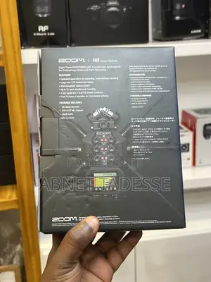 Zoomer H8 Handy Recorder