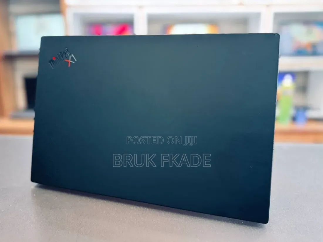 New Laptop Lenovo ThinkPad X1 Carbon 16GB Intel Core i5 SSD 512GB