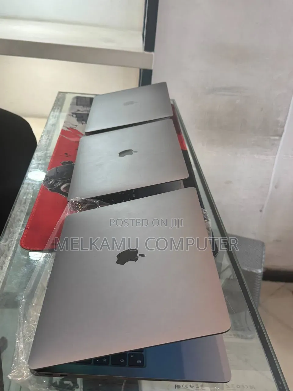 New Laptop Apple MacBook Air 2020 M1 8GB Apple M1 SSD 256GB