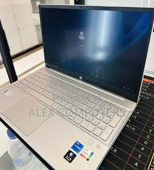 New Laptop HP Stream Notebook 16GB Intel Core i5 SSD 1T