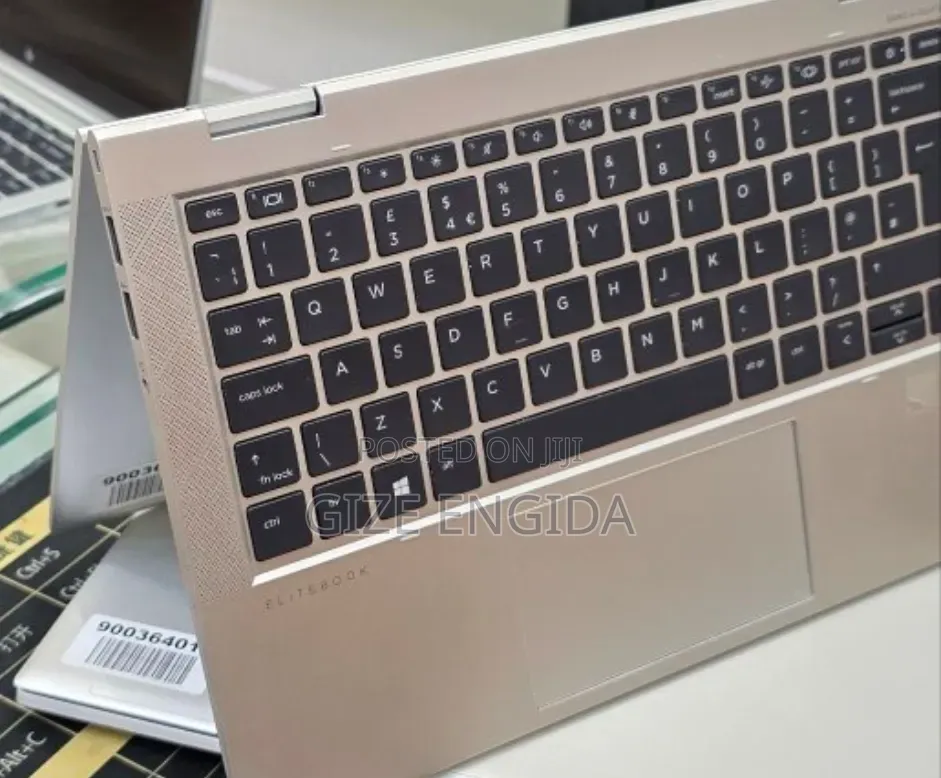New Laptop HP EliteBook 830 G8 16GB Intel Core i5 SSD 512GB