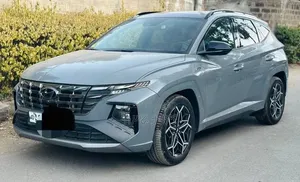 Hyundai Tucson 2022 Blue