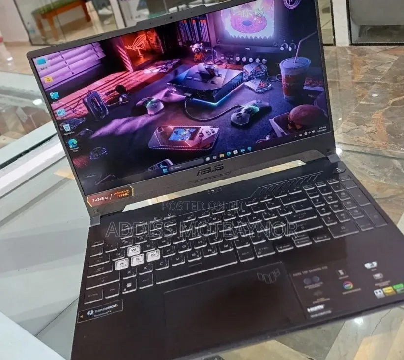 New Laptop Asus ROG Strix G15 16GB Intel Core i9 SSD 512GB