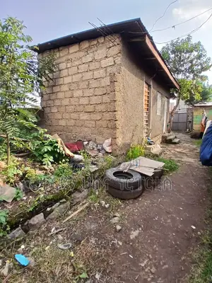 3bdrm House in ቀርደን ሀሰና ፕሮፐርቲስ, Lideta for sale