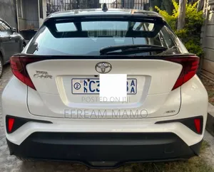 Toyota C-HR 2022