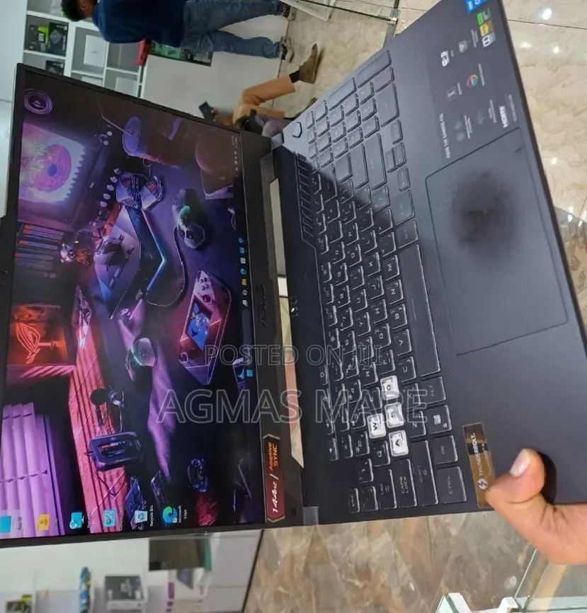New Laptop Asus TUF Gaming F15 16GB Intel Core i7 SSD 512GB