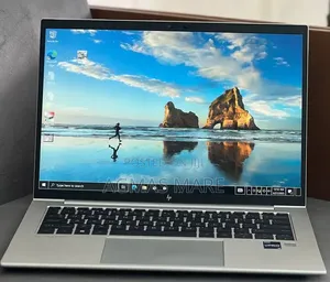 New Laptop HP EliteBook 840 G10 16GB Intel Core i7 SSD 512GB