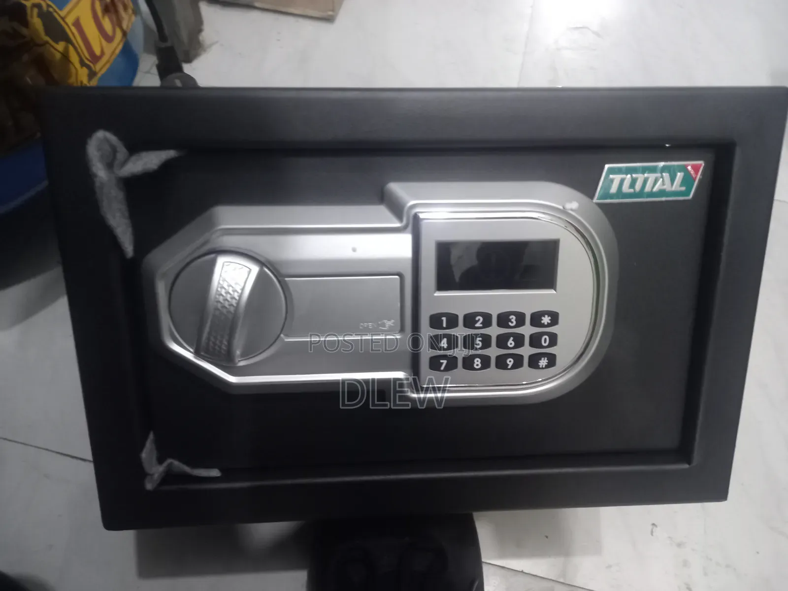 Total 11L Safe ካዝና
