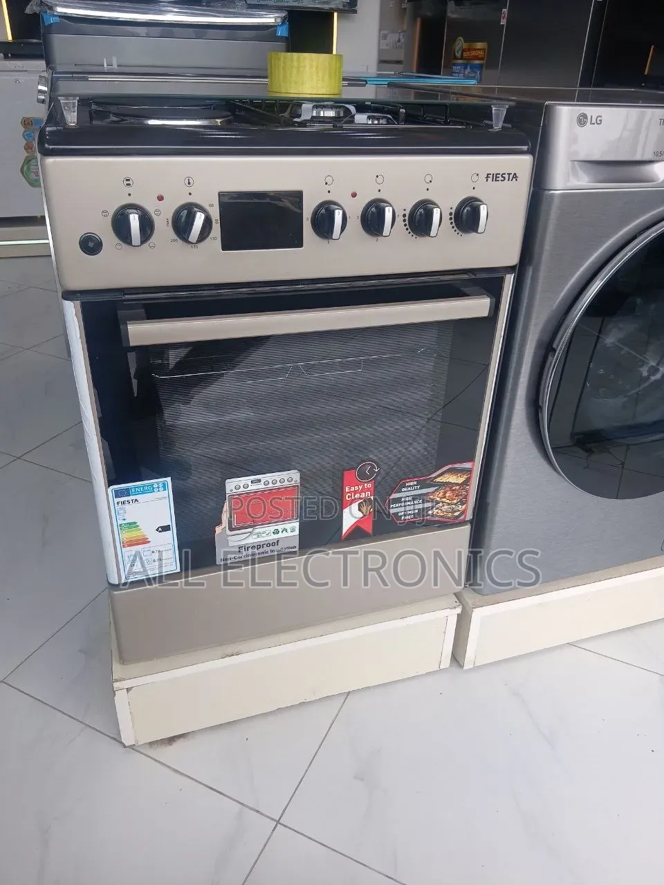 Fiesta Digital Standing Oven