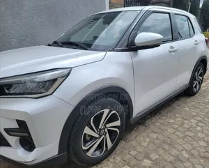 Toyota Raize 2022 White