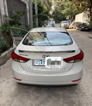 Hyundai Elantra 2015 Gray