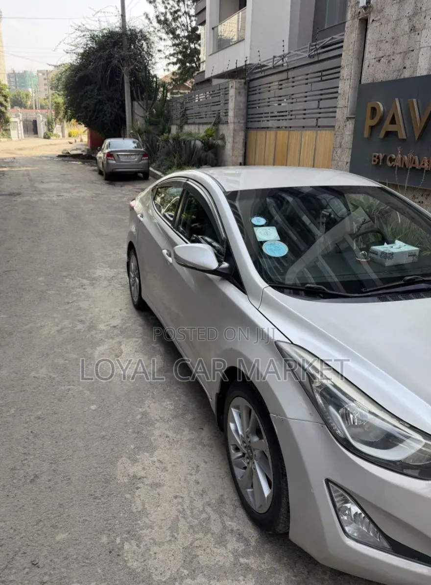 Hyundai Elantra 2015 Gray