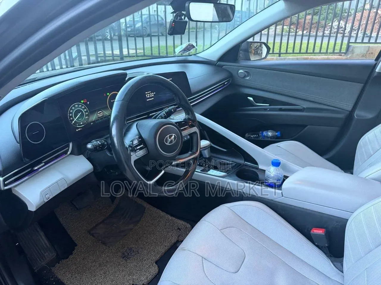Hyundai Avante 2021 Gray