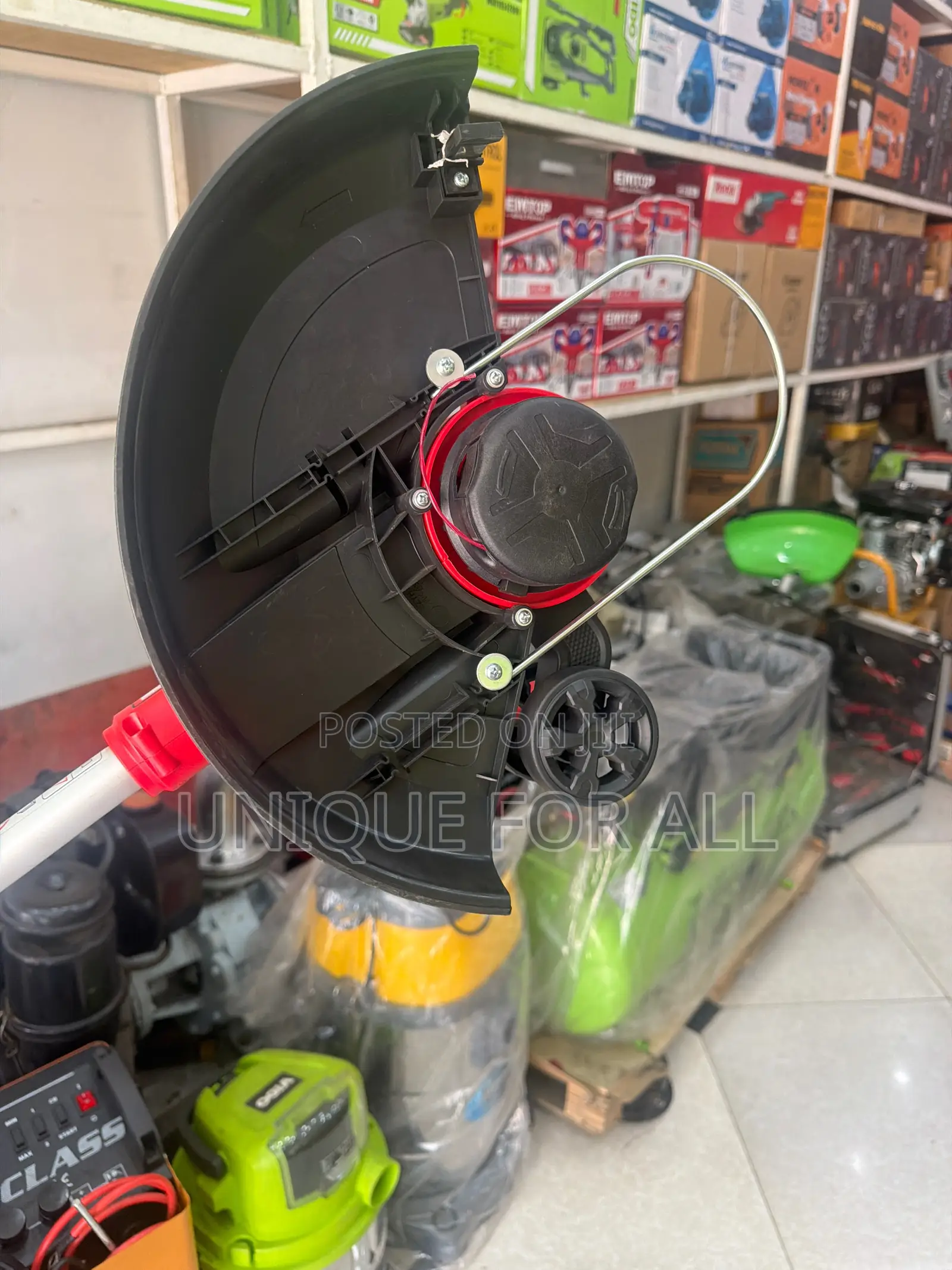 Electric or Battery-Powered Grass Trimmer