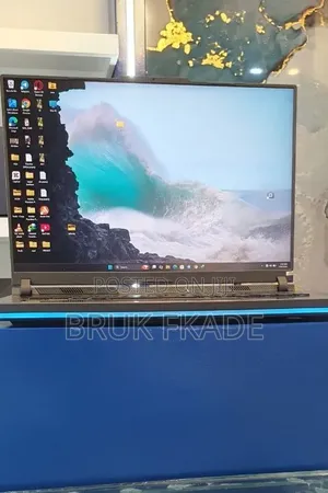 New Laptop Asus ROG Strix G15 16GB Intel Core i9 SSD 1T