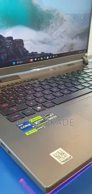 New Laptop Asus ROG Strix G15 16GB Intel Core i9 SSD 1T