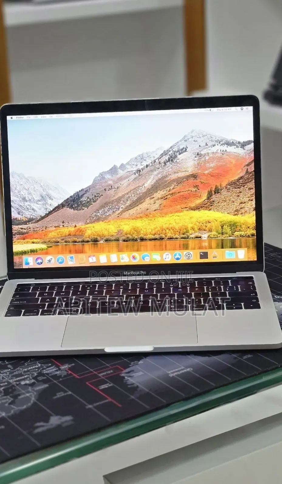 New Laptop Apple MacBook Pro 2019 16GB Intel Core i7 SSD 512GB
