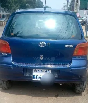 Toyota Yaris 2004 Blue