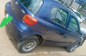 Toyota Yaris 2004 Blue
