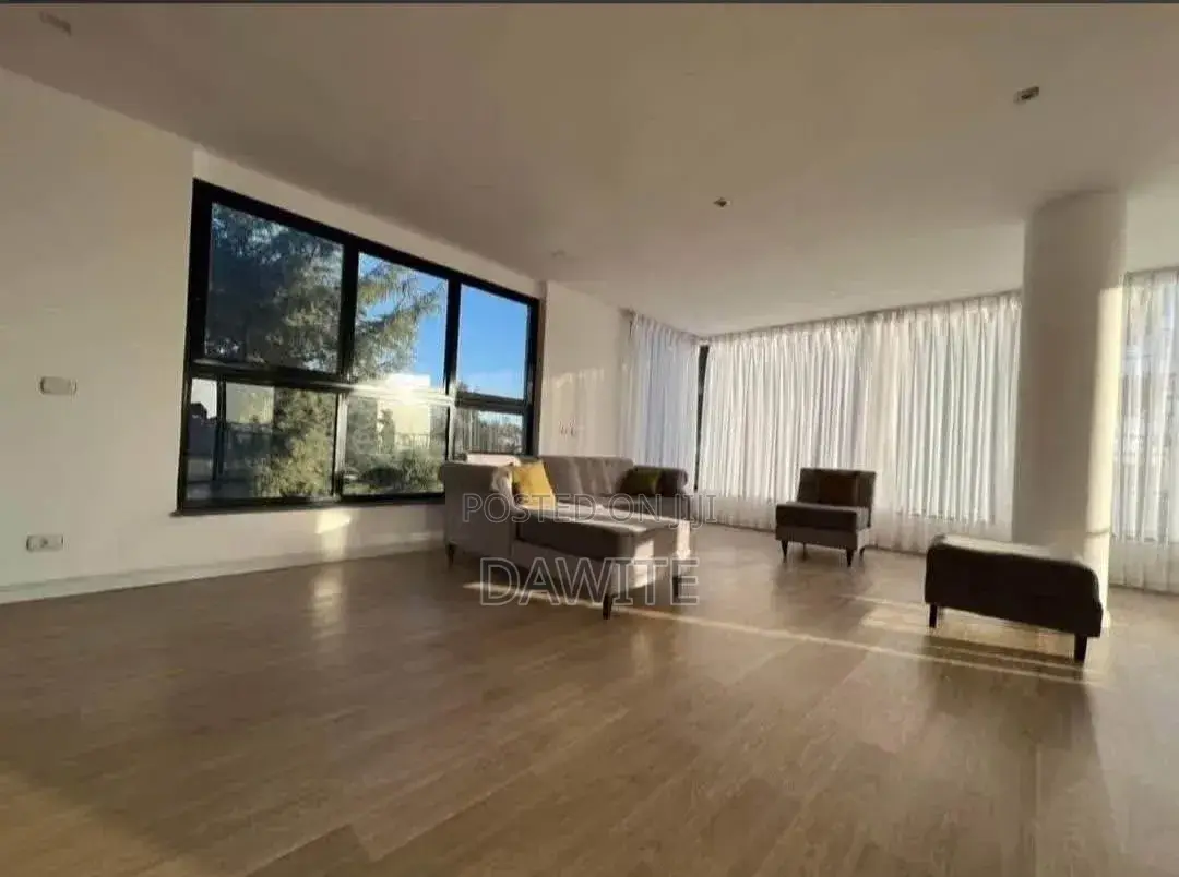3bdrm Apartment in የግል, Bole for sale