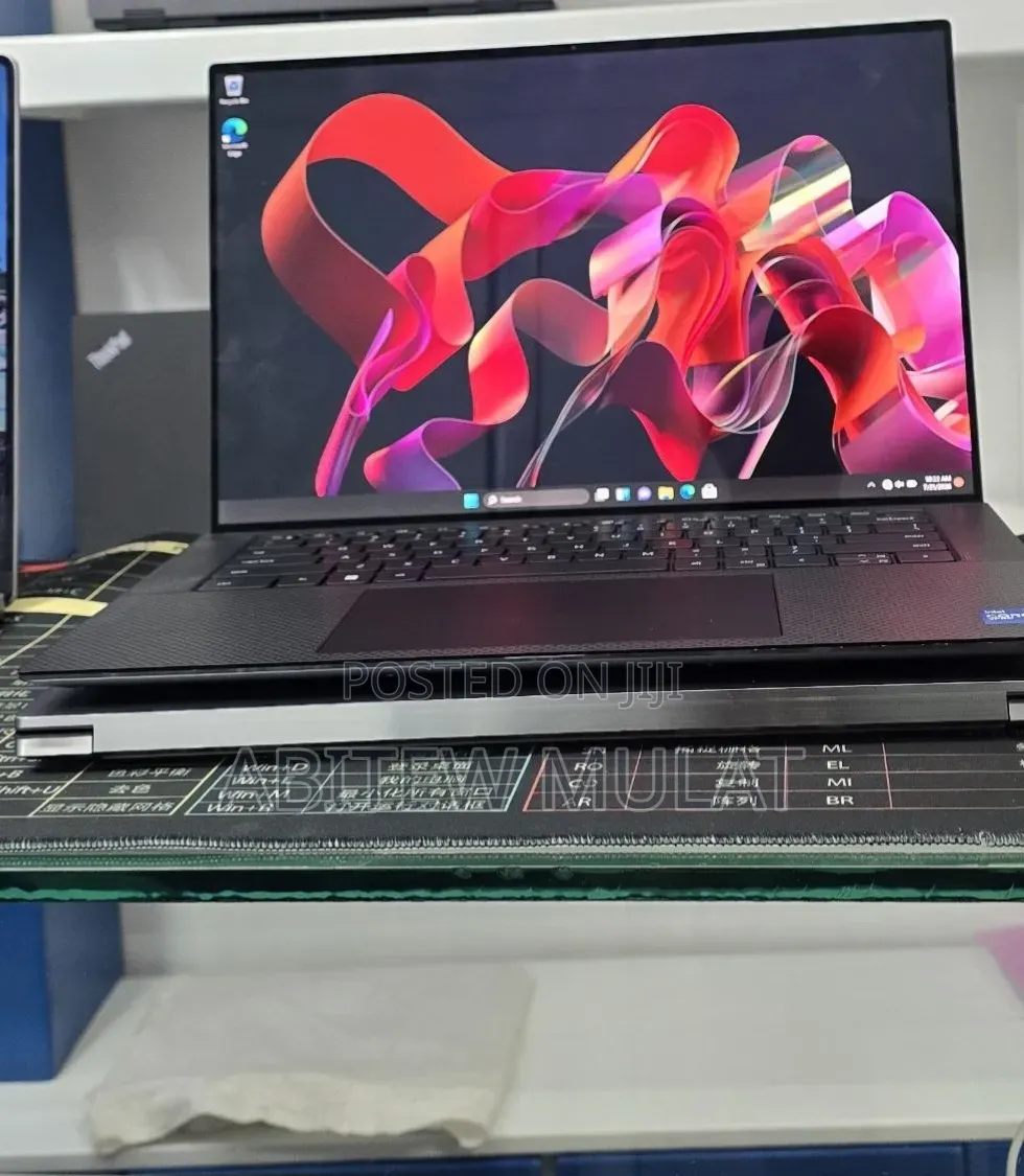 New Laptop Dell Precision 5560 16GB Intel Core i7 SSD 512GB