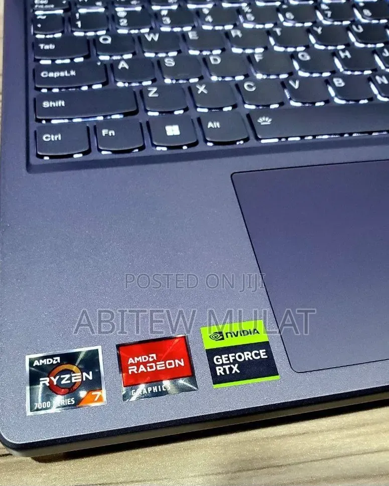 New Laptop Lenovo Legion 5 16GB AMD Ryzen 7 SSD 512GB