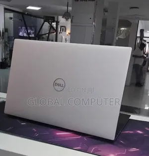 New Laptop Dell XPS 15 (9560) 16GB Intel Core i7 SSD 512GB