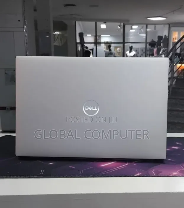 New Laptop Dell XPS 15 (9560) 16GB Intel Core i7 SSD 512GB