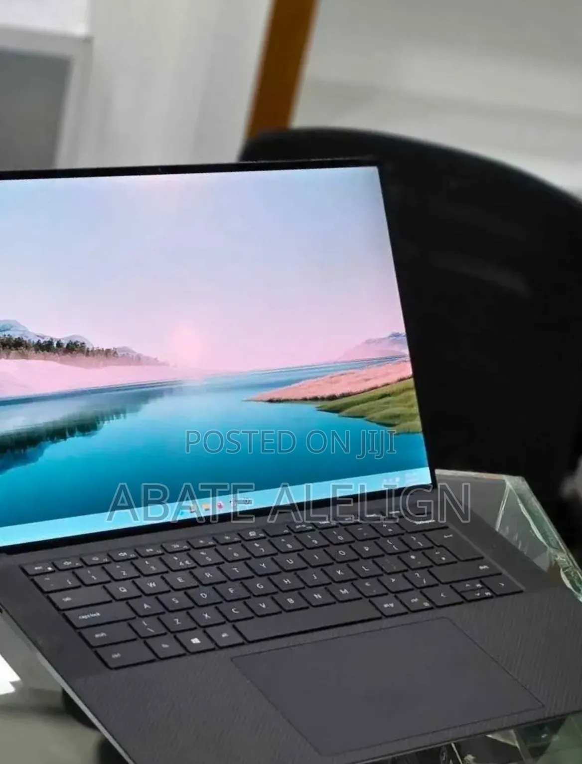 New Laptop Dell XPS 15 16GB Intel Core i7 SSD 512GB