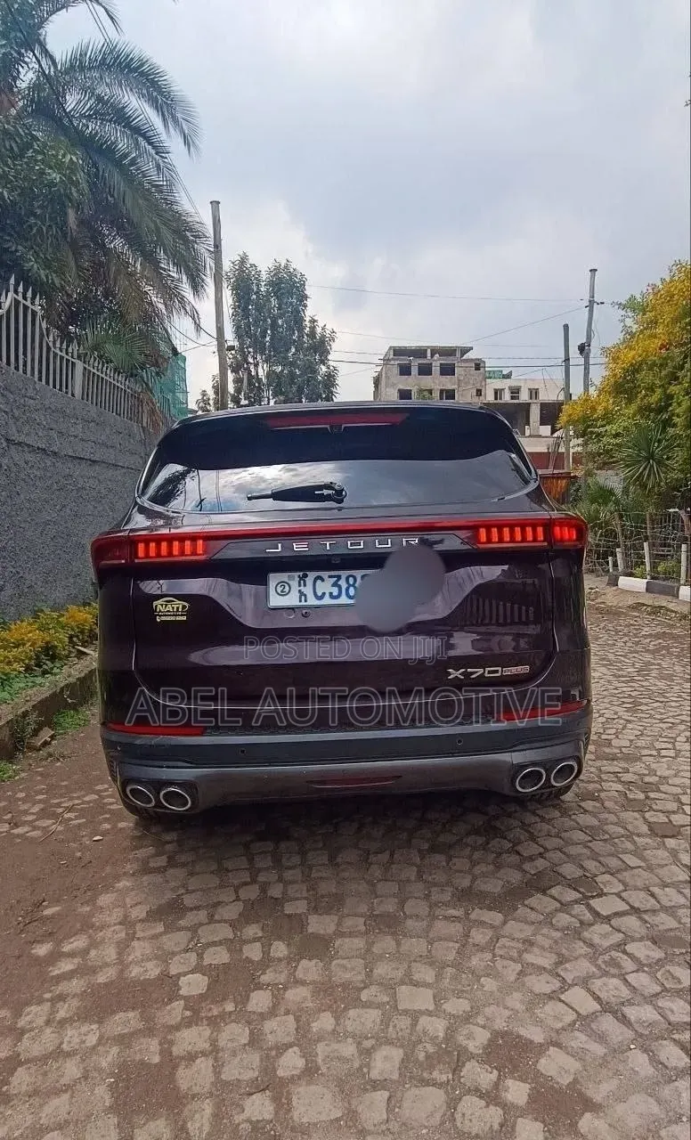Jetour X70 Plus 2022 Burgundy