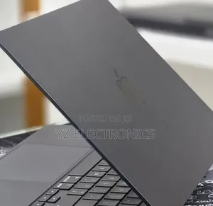 New Laptop Apple MacBook Air 2022 M2 8GB Intel Core i7 SSD 256GB