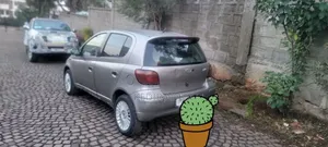 Toyota Yaris 2023 Gray