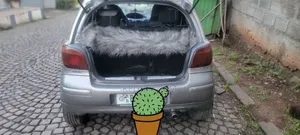 Toyota Yaris 2023 Gray