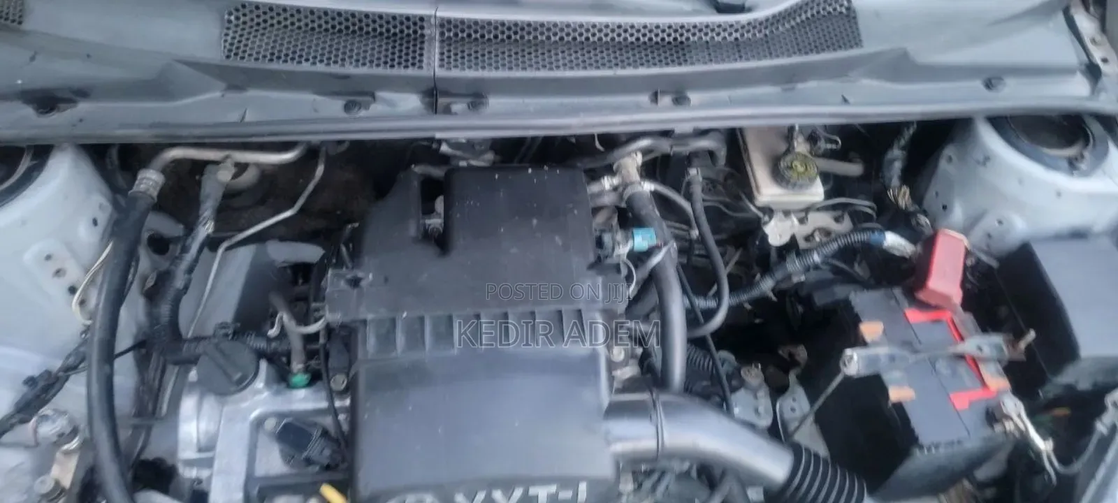 Toyota Yaris 2023 Gray