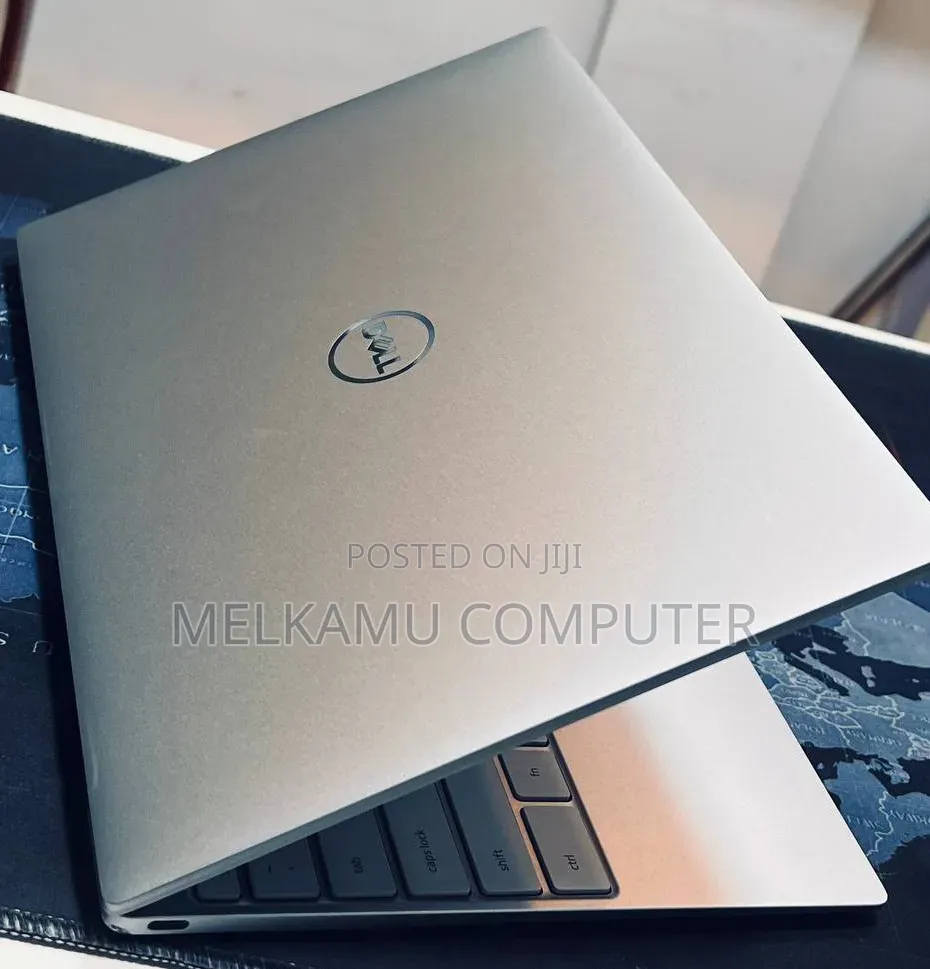 New Laptop Dell XPS 13 9315 16GB Intel Core i5 SSD 512GB