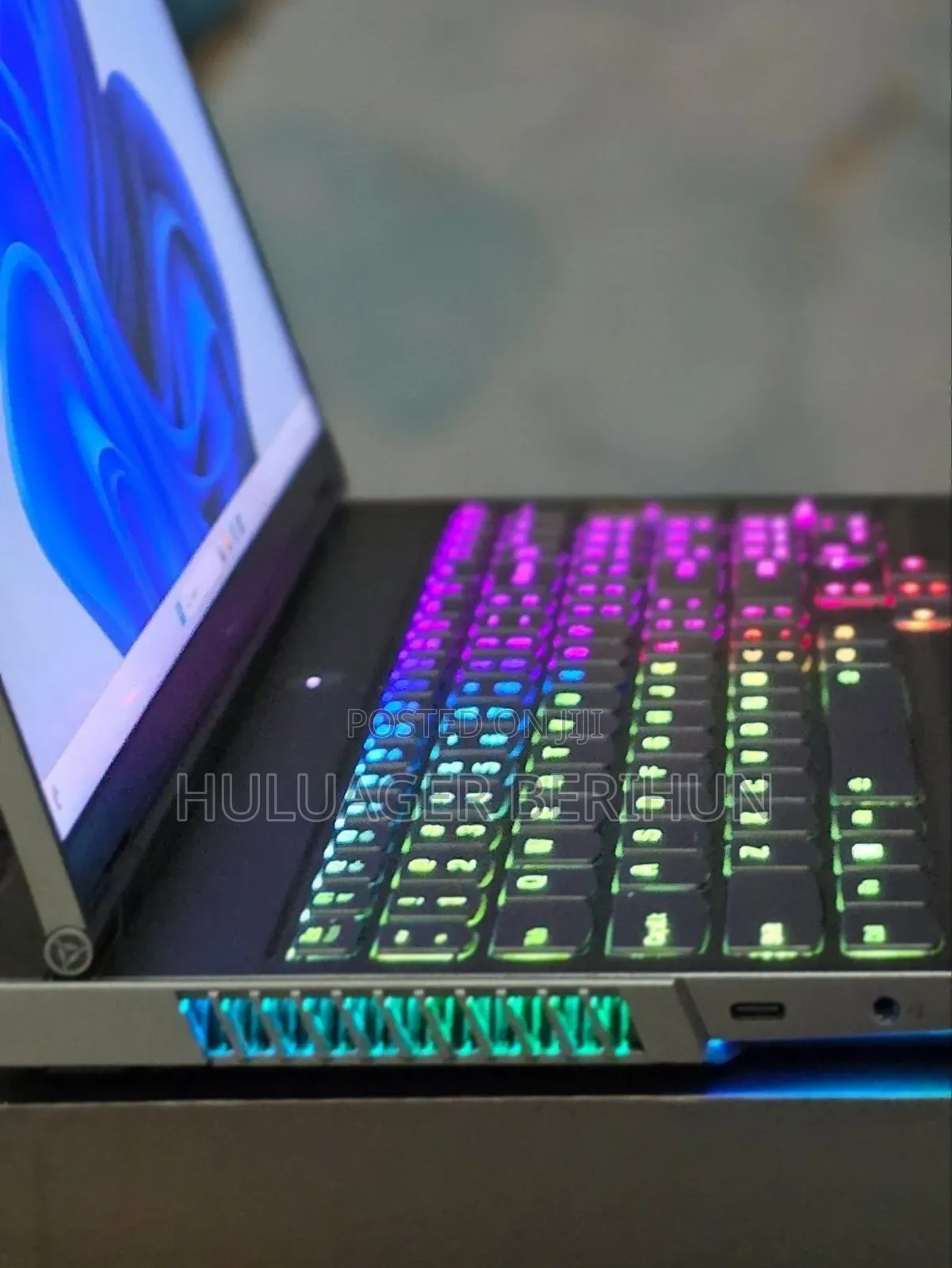 New Lenovo Legion Y7000P IRX9 Gaming Laptop 32GB AMD Ryzen 9 SSD 1T