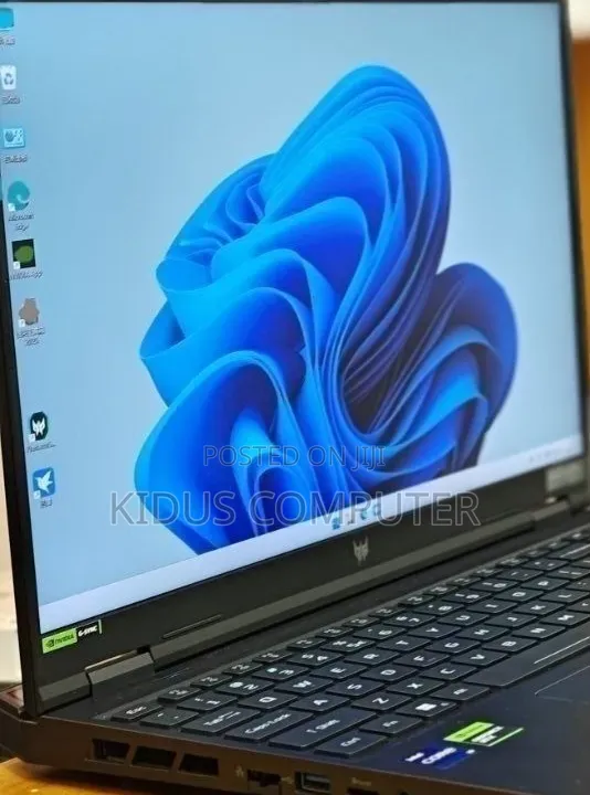 New Laptop Acer Predator Helios Neo 16 16GB Intel Core i9 SSD 1T