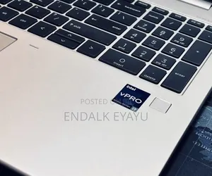 New Laptop HP EliteBook 860 G10 32GB Intel Core i7 SSD 1T