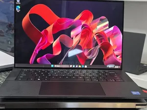 New Laptop Dell Precision 5560 16GB Intel Core i7 SSD 512GB