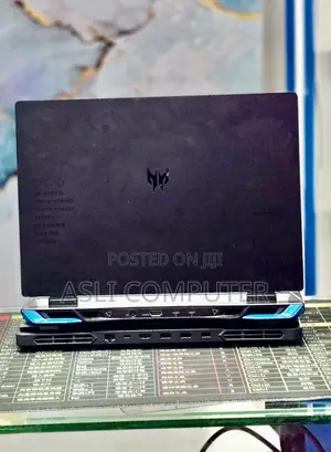 New Laptop Acer Predator Helios 16 16GB Intel Core i7 SSD 512GB