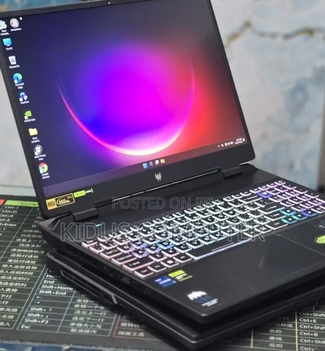 New Laptop Acer Predator Helios Neo 16 16GB Intel Core i7 SSD 512GB