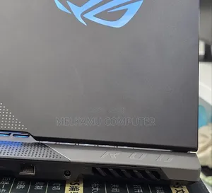 New Laptop Asus ROG Strix G16 32GB AMD Ryzen 9 SSD 1T