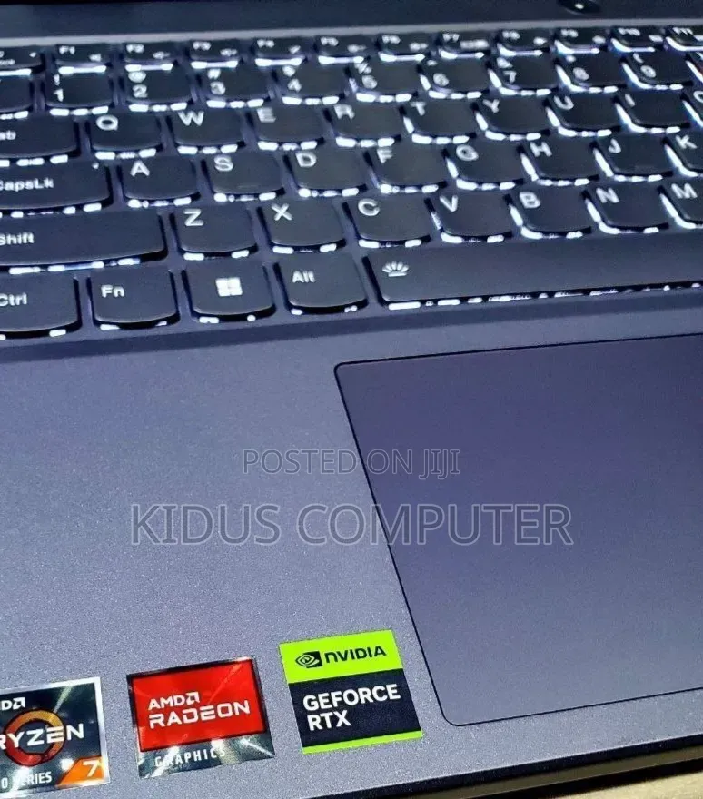 New Laptop Lenovo Legion 5 16GB AMD Ryzen 7 SSD 512GB