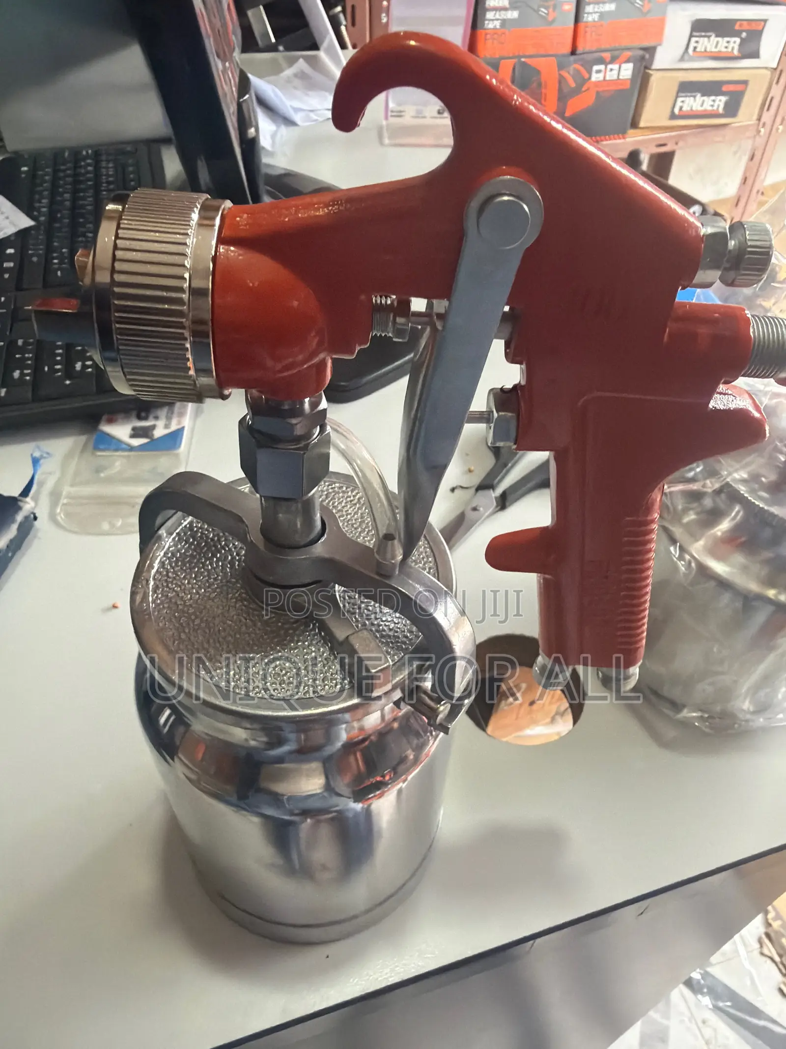 Finder-Brand Pneumatic Spray