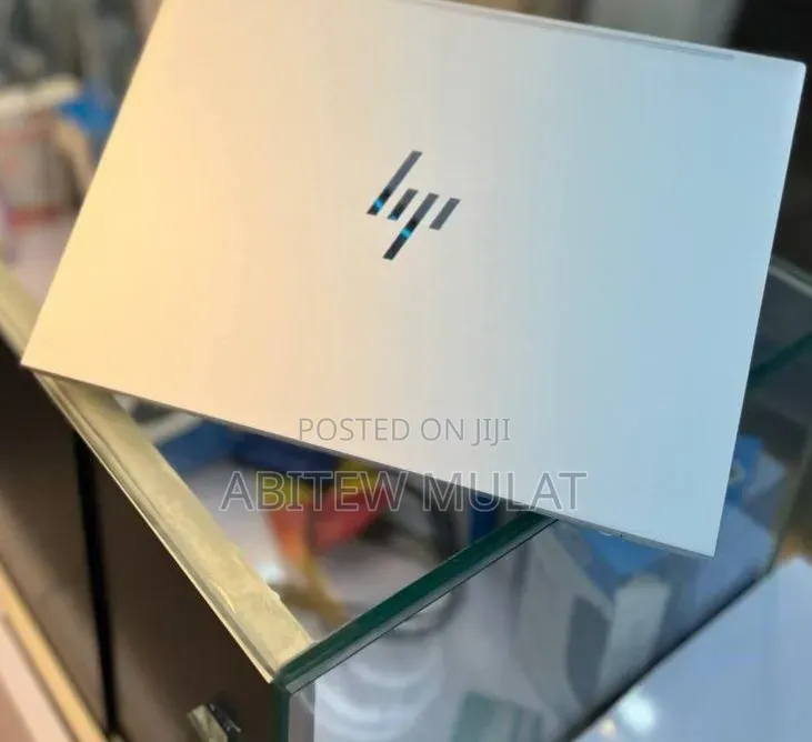 New Laptop HP EliteBook 840 G8 16GB Intel Core i7 SSD 512GB